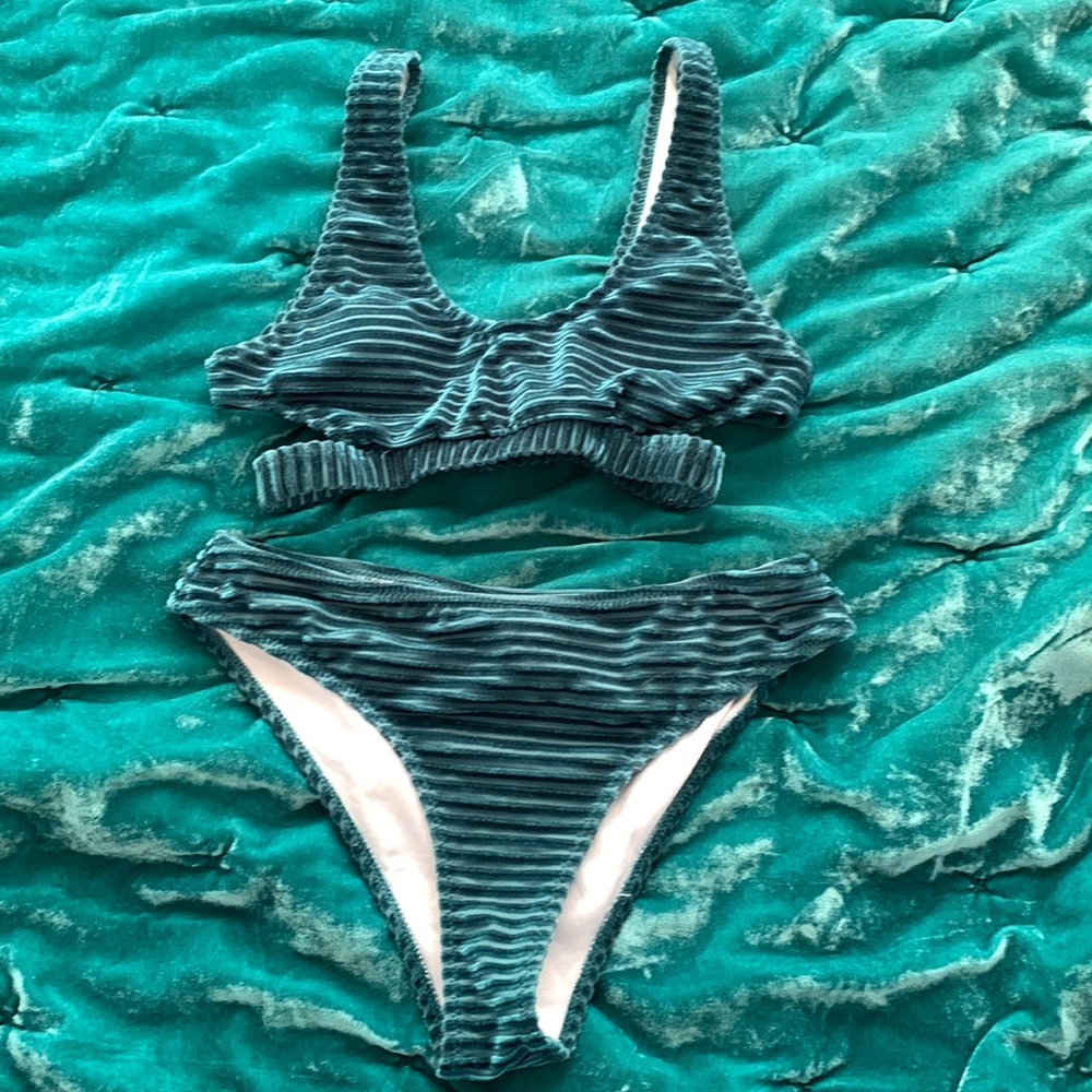 Cupshe swimsuit